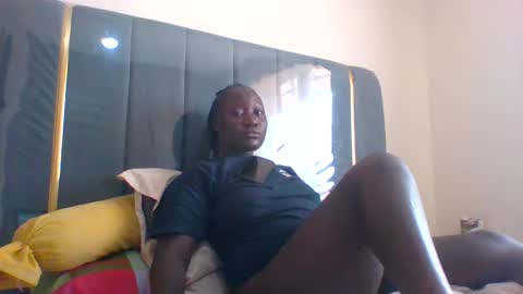 lindah32 online show from 12/11/24, 10:14