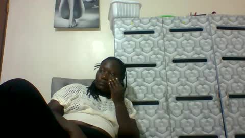 lindah32 online show from 01/08/25, 06:20