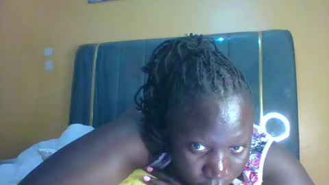 lindah32 online show from 09/09/25, 07:13