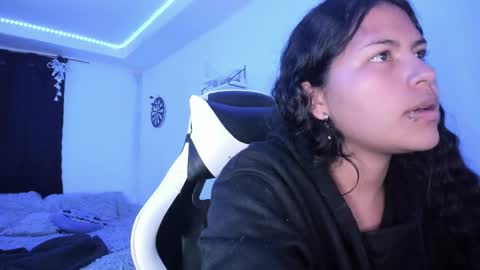  Lady  online show from 01/08/25, 05:59