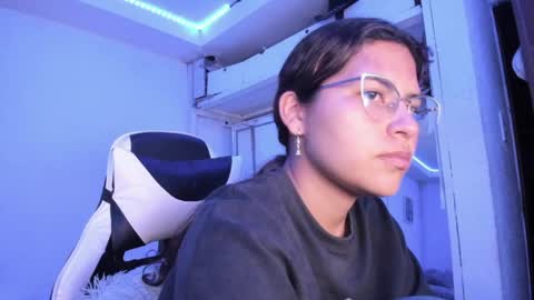  Lady  online show from 05/02/26, 02:27