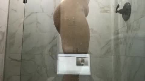 ladybugsandlillies online show from 03/31/26, 04:40