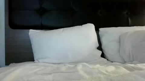 Snapshot of ladycinnabon chatting on 02/27/25, 04:09 Stephanie online show from 02/27/25, 04:09