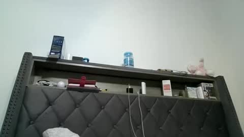 Snapshot of ladycinnabon chatting on 04/23/26, 12:34 Stephanie online show from 04/23/26, 12:34