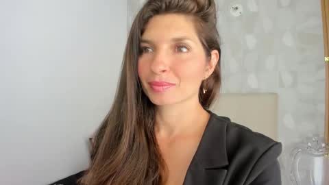  Danna................. online show from 11/09/25, 03:10