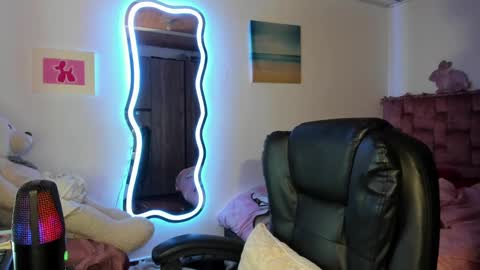 leidy daniela online show from 03/03/25, 07:43