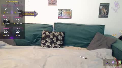 LadyDrummer online show from 12/02/25, 07:31