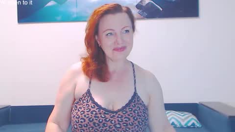 Snapshot of ladyelizabeth777 chatting on 09/24/25, 07:01 Beth online show from 09/24/25, 07:01