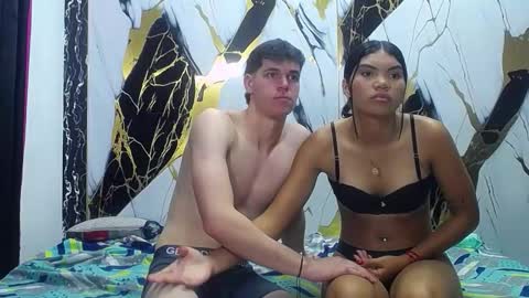 Snapshot of ladygrey7 chatting on 12/20/25, 02:18 ladygrey7 online show from 12/20/25, 02:18