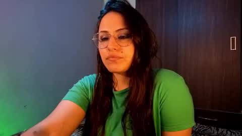 Gwen online show from 03/29/26, 02:44