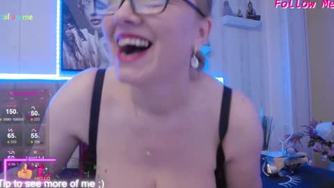  Lady Jeen    Back on Sunday 8th of December online show from 01/20/25, 07:46