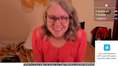 Snapshot of ladylanaxo chatting on 04/12/26, 05:45 Next Stream online show from 04/12/26, 05:45