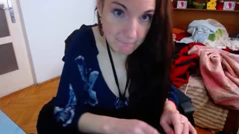 LadyLHoty online show from 05/18/26, 03:40