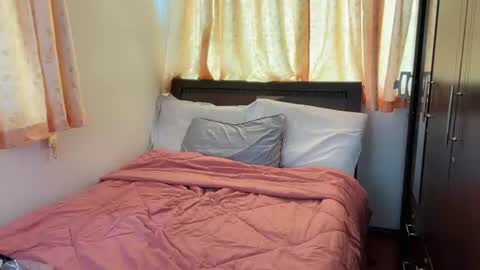 Snapshot of ladylollipop_marls chatting on 07/06/26, 05:37 ladylollipop_marls online show from 07/06/26, 05:37