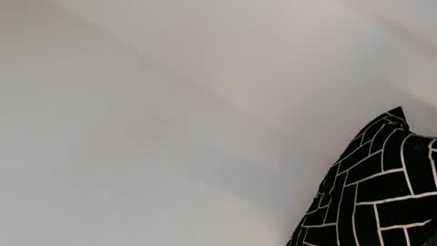 its Katniss online show from 10/18/25, 02:40