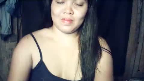 Snapshot of ladylyn177xx chatting on 01/08/26, 01:35 ladylyn177xx online show from 01/08/26, 01:35