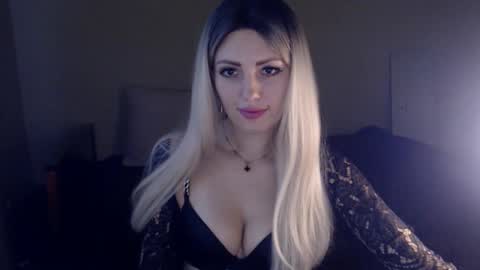 Monika online show from 12/26/24, 11:10