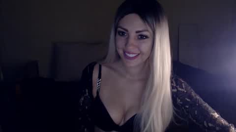 Monika online show from 01/07/25, 01:35