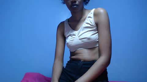 ladyqeeen online show from 02/17/25, 11:23