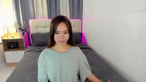 Snapshot of ladyrubelyn chatting on 12/09/24, 06:01 Ruby online show from 12/09/24, 06:01