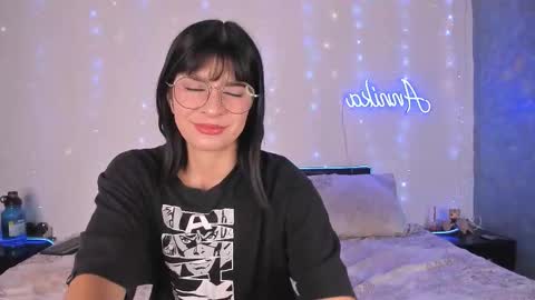 Snapshot of laena_arryn chatting on 03/16/26, 08:57 Laena Arryn online show from 03/16/26, 08:57