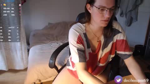 Lea online show from 02/10/25, 03:21