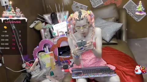 Snapshot of laflakita21 chatting on 02/06/25, 12:43 Skinnygirl online show from 02/06/25, 12:43