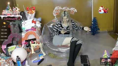 Skinnygirl online show from 12/20/25, 06:37