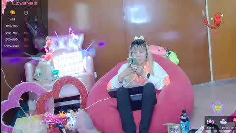 Snapshot of laflakita21 chatting on 04/21/26, 12:12 Skinnygirl online show from 04/21/26, 12:12