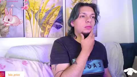 Snapshot of laia_and_damian chatting on 11/12/25, 12:27 laia_and_damian online show from 11/12/25, 12:27