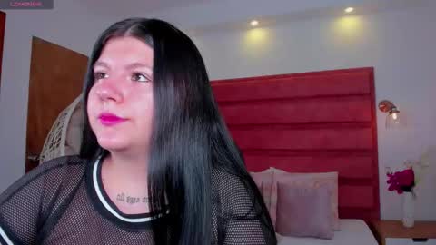 laia_hamilton online show from 11/06/25, 05:14