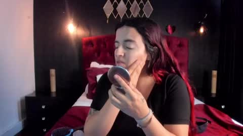 Snapshot of laia_jonees chatting on 05/01/26, 11:59 Laia online show from 05/01/26, 11:59
