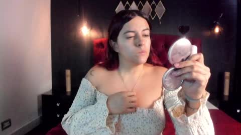 Snapshot of laia_jonees chatting on 05/23/26, 12:09 Laia online show from 05/23/26, 12:09