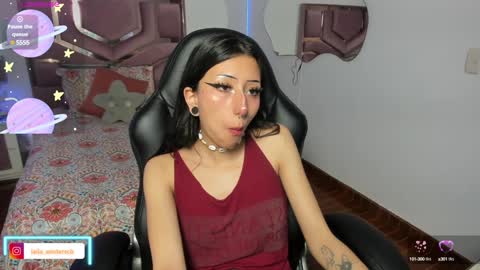 Snapshot of laila_angel chatting on 12/09/24, 11:03 laila_angel online show from 12/09/24, 11:03