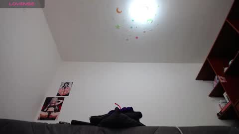 Snapshot of laila_laly chatting on 02/17/25, 05:43 Leila Laly online show from 02/17/25, 05:43