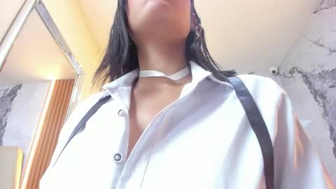   online show from 10/31/25, 07:48