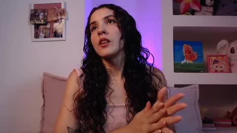Snapshot of lailypink chatting on 02/11/26, 09:20 samanta online show from 02/11/26, 09:20