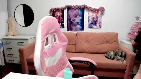 Kira online show from 01/09/26, 09:16