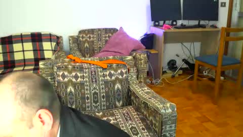 lajose52 online show from 01/19/25, 01:55