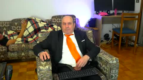 lajose52 online show from 01/19/25, 04:57