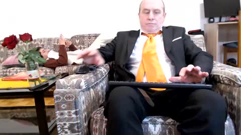 lajose52 online show from 01/21/25, 05:20