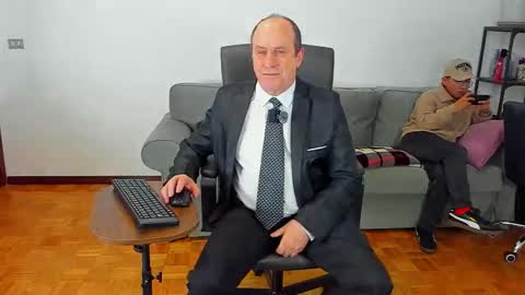 lajose52 online show from 11/21/25, 08:07