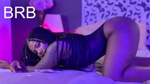 IG222dmm  online show from 09/17/25, 01:07