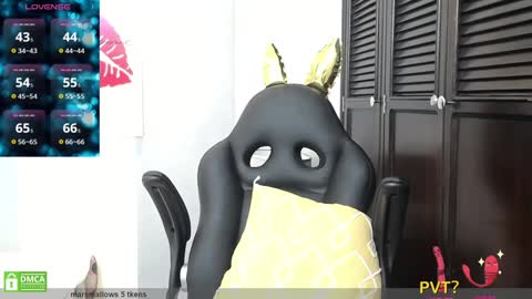 Laskhmirani online show from 02/06/25, 01:21