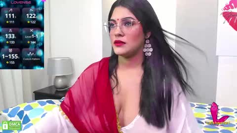 Laskhmirani online show from 02/11/25, 10:15