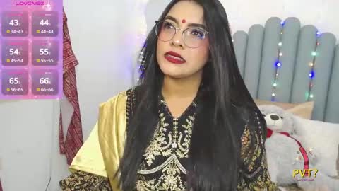 Snapshot of lakshmirani617378 chatting on 04/20/26, 07:04 Laskhmirani online show from 04/20/26, 07:04