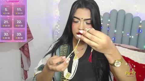 Snapshot of lakshmirani617378 chatting on 04/27/26, 12:03 Laskhmirani online show from 04/27/26, 12:03