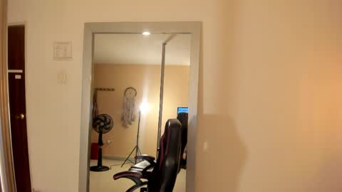 Snapshot of lala_demon chatting on 04/14/26, 12:22 lala_demon online show from 04/14/26, 12:22