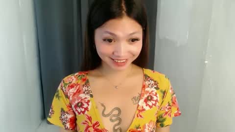 lala_lany online show from 04/12/26, 06:51