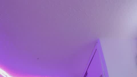 lala Moon online show from 01/11/26, 02:33